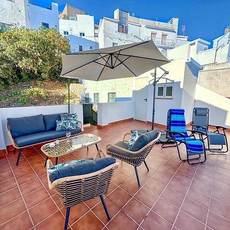Casa Con Terraza Y Patio Privado En Salobrena Villa Екстериор снимка