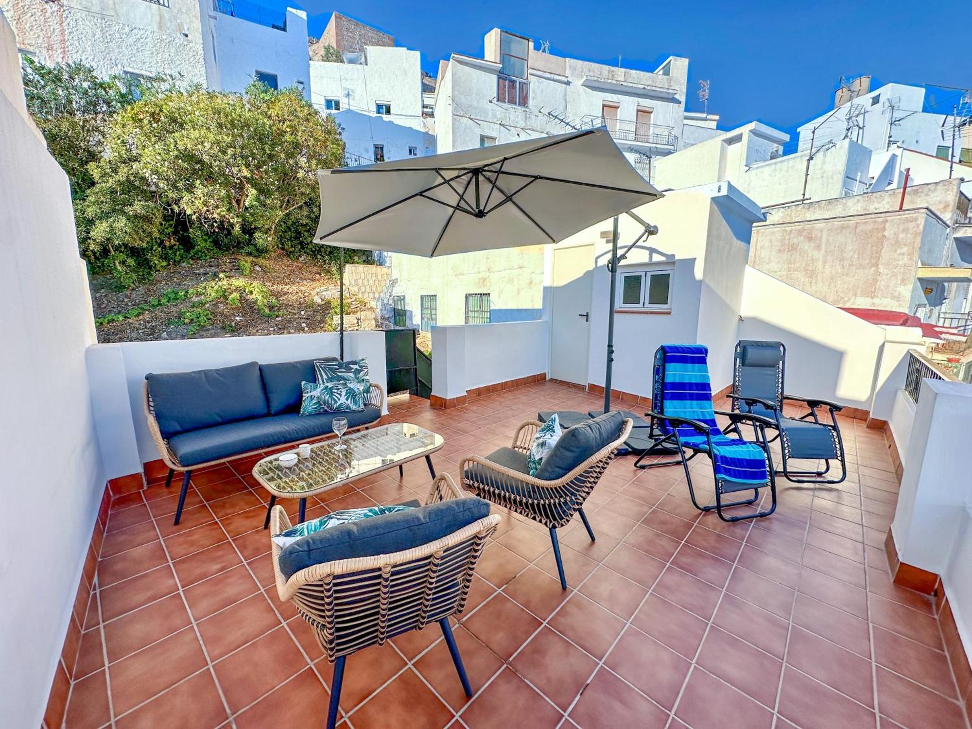 Casa Con Terraza Y Patio Privado En Salobrena Villa Екстериор снимка